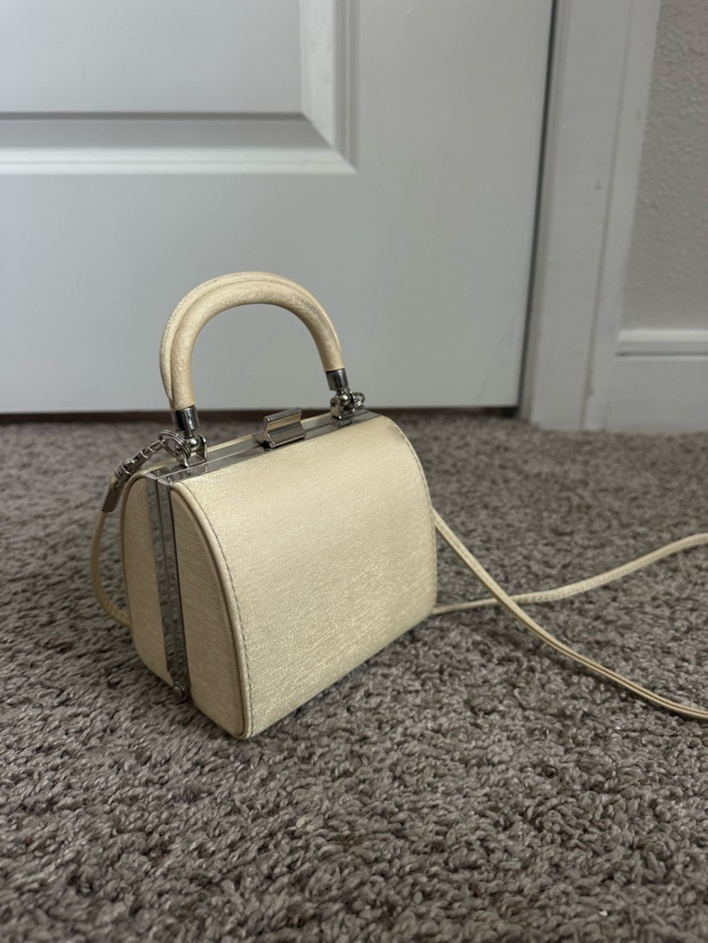 Vintage Indeed Pale Yellow/Cream Mini Bag